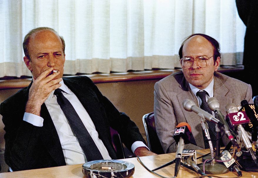 In a June 11, 1985, file photo, Claus von Bulow (left) with attorney Thomas Puccio at a news conference in the law offices of Strook and Strook and Lavan in New York. Claus von Bulow, who was convicted but later acquitted of trying to kill his wealthy wife in two trials that drew intense international attention in the 1980s, died Saturday, May 25, 2019, in London, said his son Riccardo Pavoncelli. He was 92. (AP Photo/Marty Lederhandler, File)