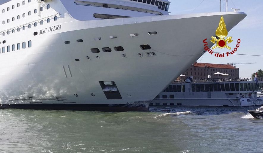 cruise ship crash venice 2019