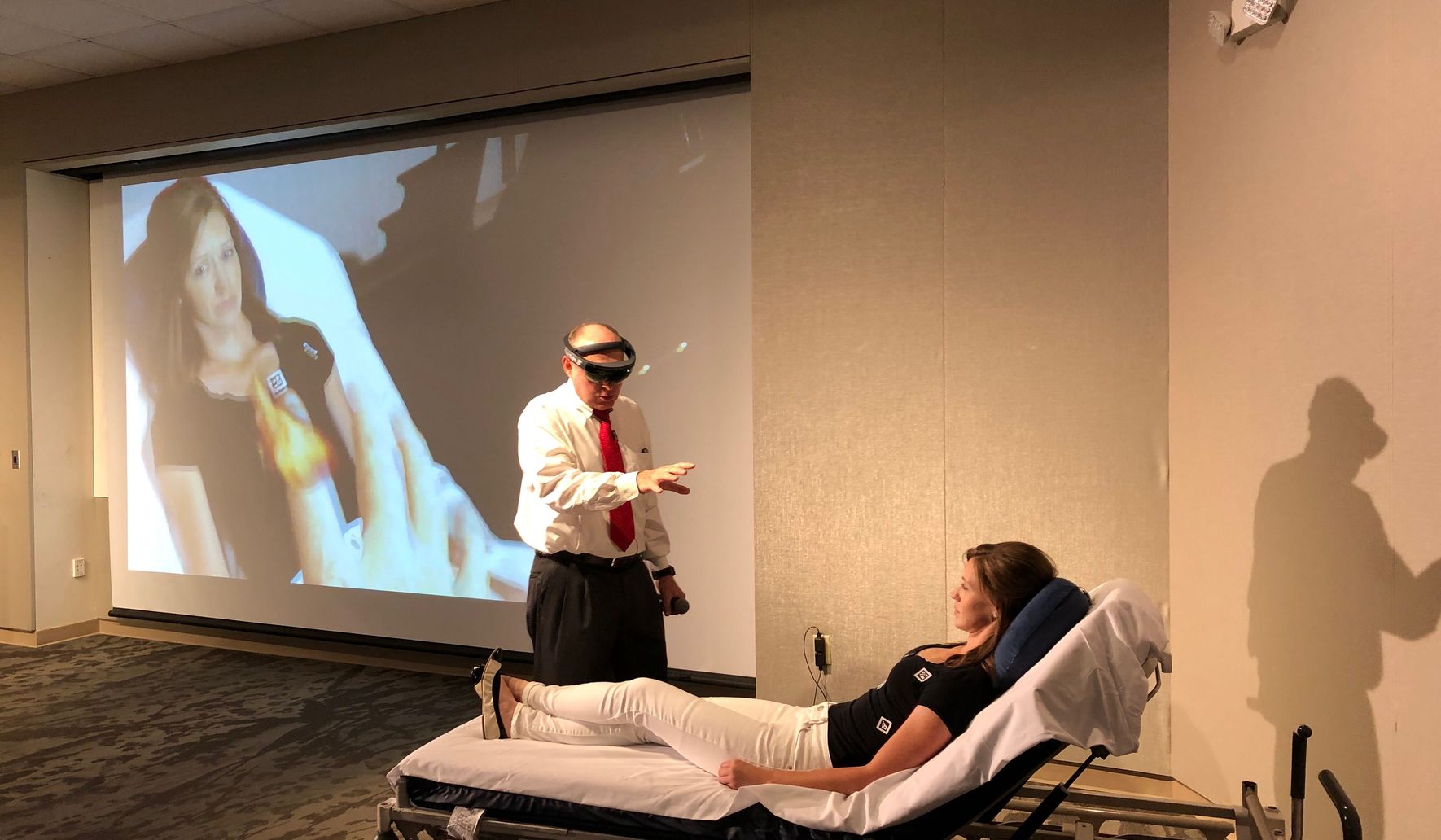 GW Hospital doctors among first to use virtual, augmented reality tech for surgeries