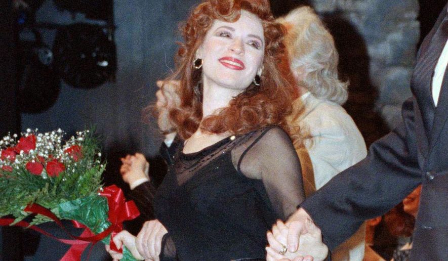 FILE - This April 9, 1990 file photo shows actress Ann Crumb at the curtain call for the Andrew Lloyd Webber musical "Aspects of Love" on opening night in New York. Crumb, a Tony Award-nominated actress who originated the role of Rose Vibert in "Aspects of Love," died, Thursday, Oct. 31, 2019 from ovarian cancer at her parent's home in Media, Pa. She was 69. (AP Photo/Ed Bailey, File)