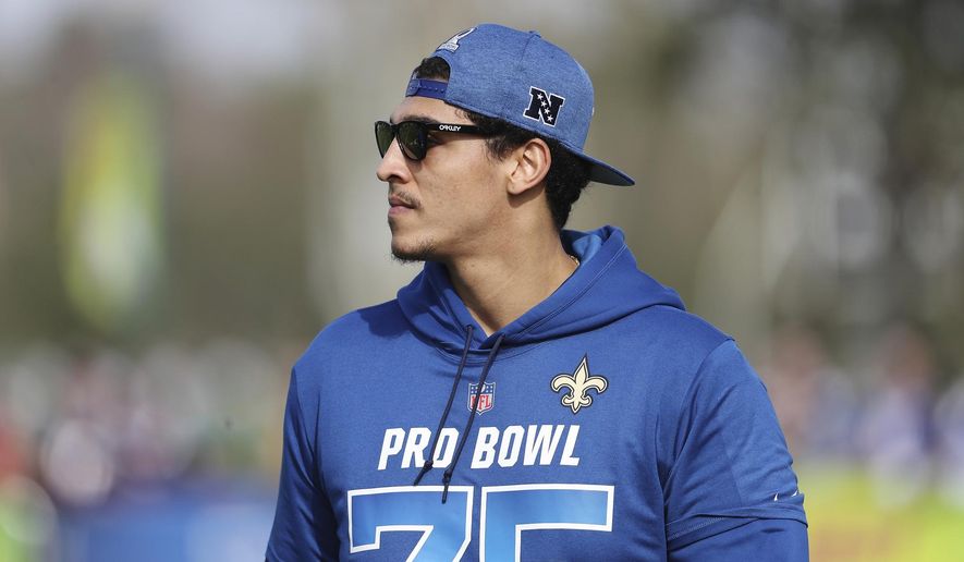 This Jan. 23, 2019 photo shows NFC tackle Andrus Peat in action during Pro Bowl NFL football practice in Kissimmee, Fla. A person familiar with the situation says Peat had surgery to repair a broken arm on Wednesday, Nov. 13, 2019 and is expected to be sidelined about six weeks. The person spoke to The Associated Press on condition of anonymity because the extent of Peat’s injury and his surgical repair has not been announced. ESPN first reported those details. (AP Photo/Gregory Payan)
