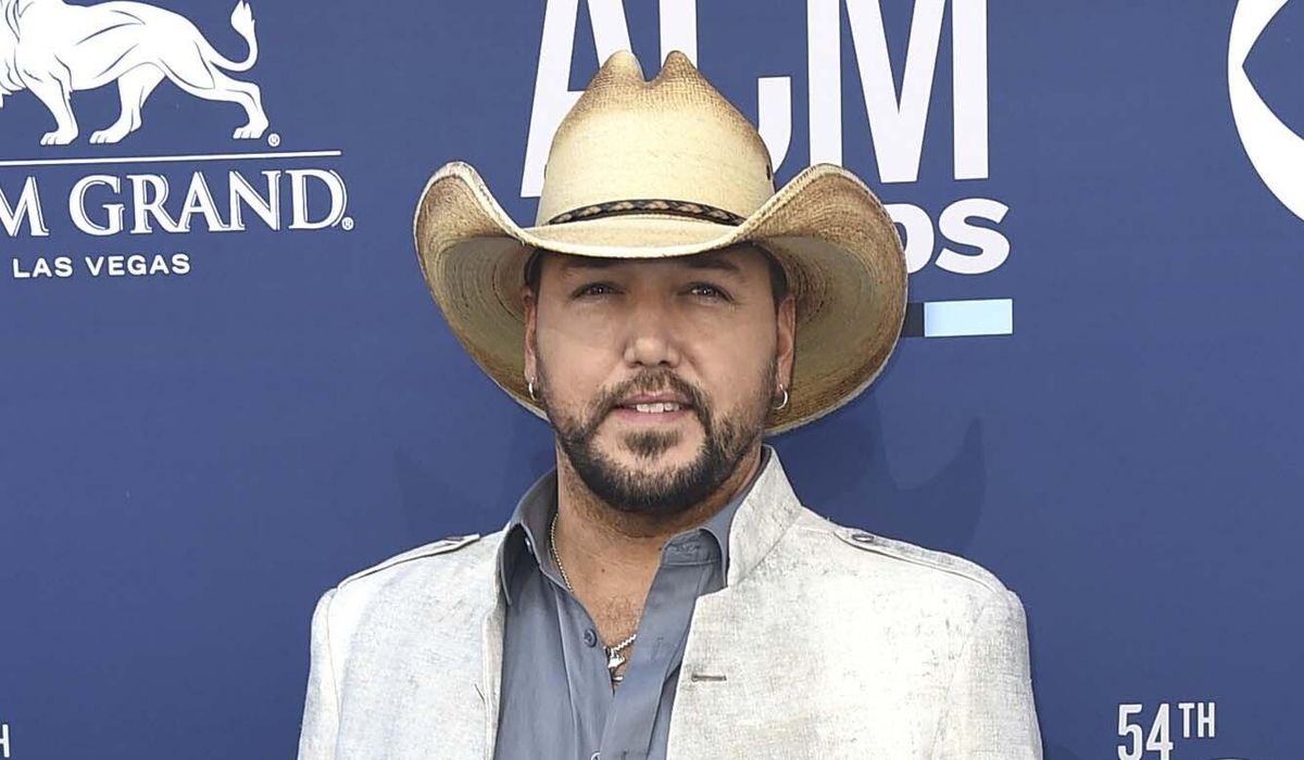 NextImg:Country singer Jason Aldean bows out of concert early over heat exhaustion