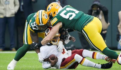 Redskins quarterback Dwayne Haskins earned the respect of his teammates after playing most of Sunday&#39;s loss to the Packers on an injured right ankle.