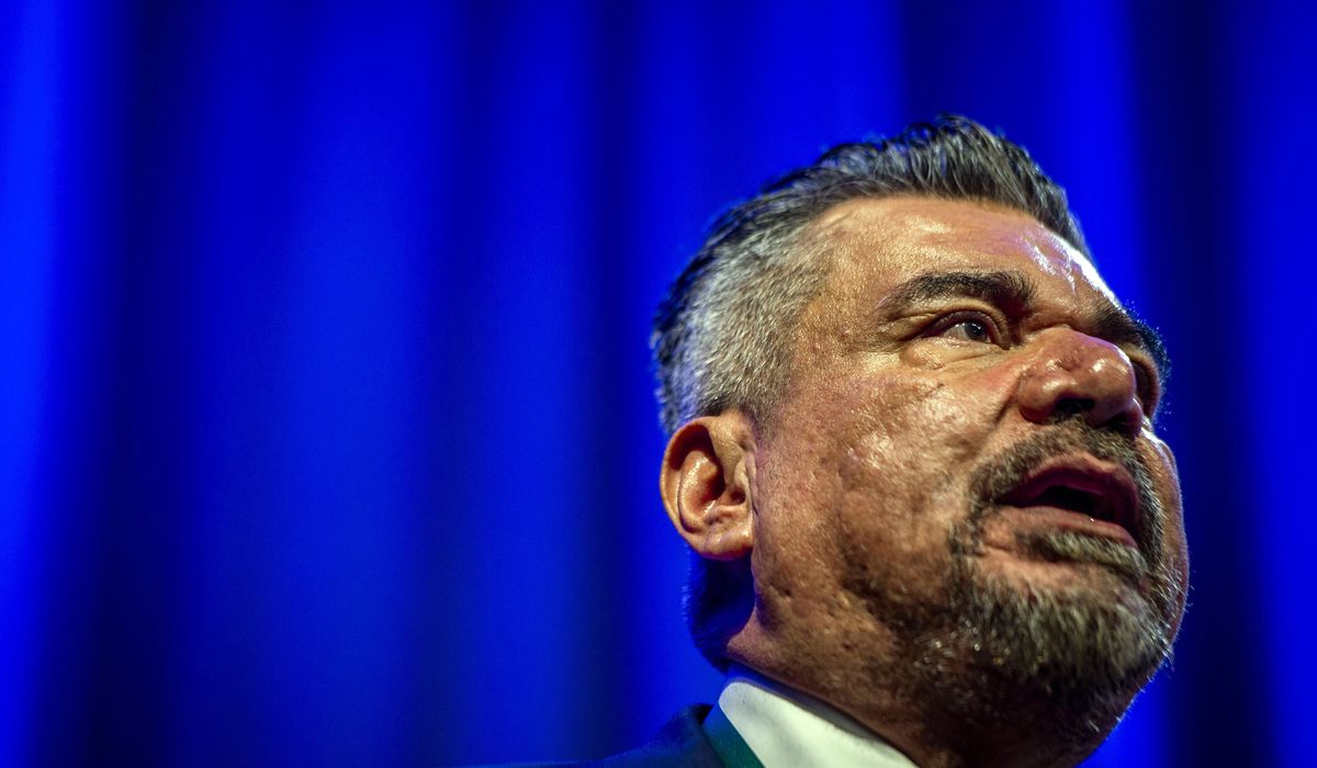 George Lopez backs Iran calls for Trump assassination thumbnail
