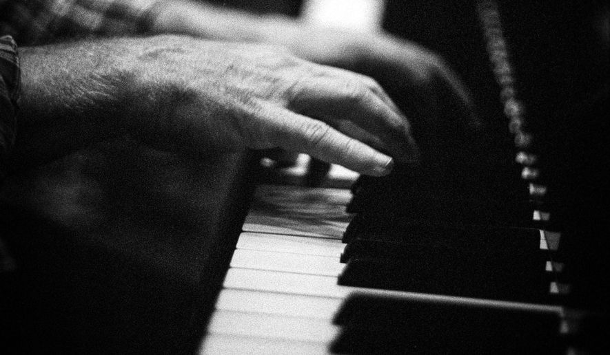 This cover image released by Dualtone Music shows "Matt Rollings Mosaic" by Matt Rollings. (Dualtone Music via AP)