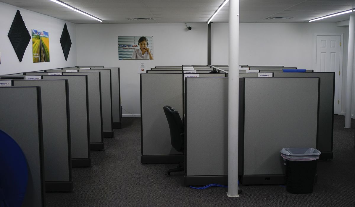 NextImg:Sen. Joni Ernst urges feds to sell offices left empty by pandemic telework