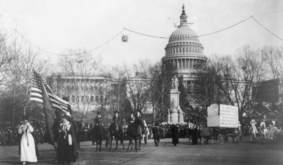 NextImg:Senators lead bipartisan push for women’s suffrage monument on National Mall