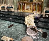 El Paso Sacred Heart of Jesus statue.jpg
