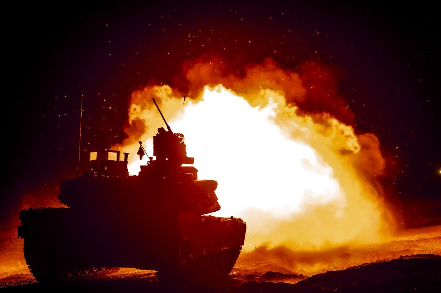 Soldiers participate in live-fire gunnery qualification training at the Orchard Combat Training Center in Idaho, Feb.14, 2019. (U.S. Defense Department photo)