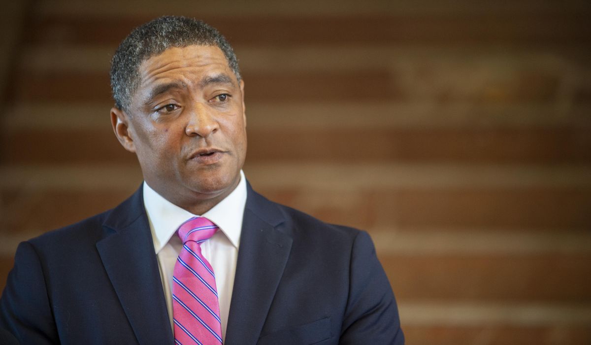 NextImg:Biden campaign co-chair pivots to gun control when pressed on president’s age