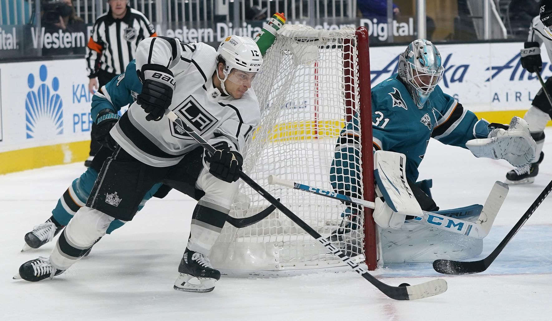 Jones helps Sharks sweep series vs Kings with 4-2 win