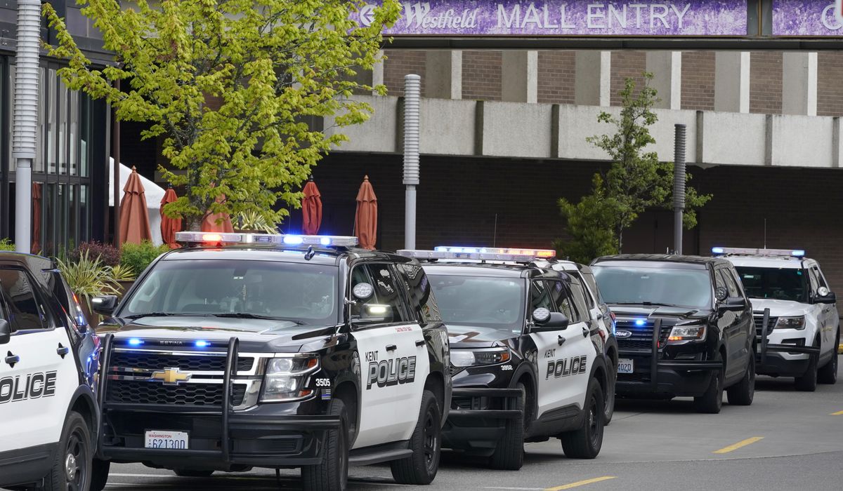 NextImg:Mass shooting in Seattle leaves 3 dead, 6 injured