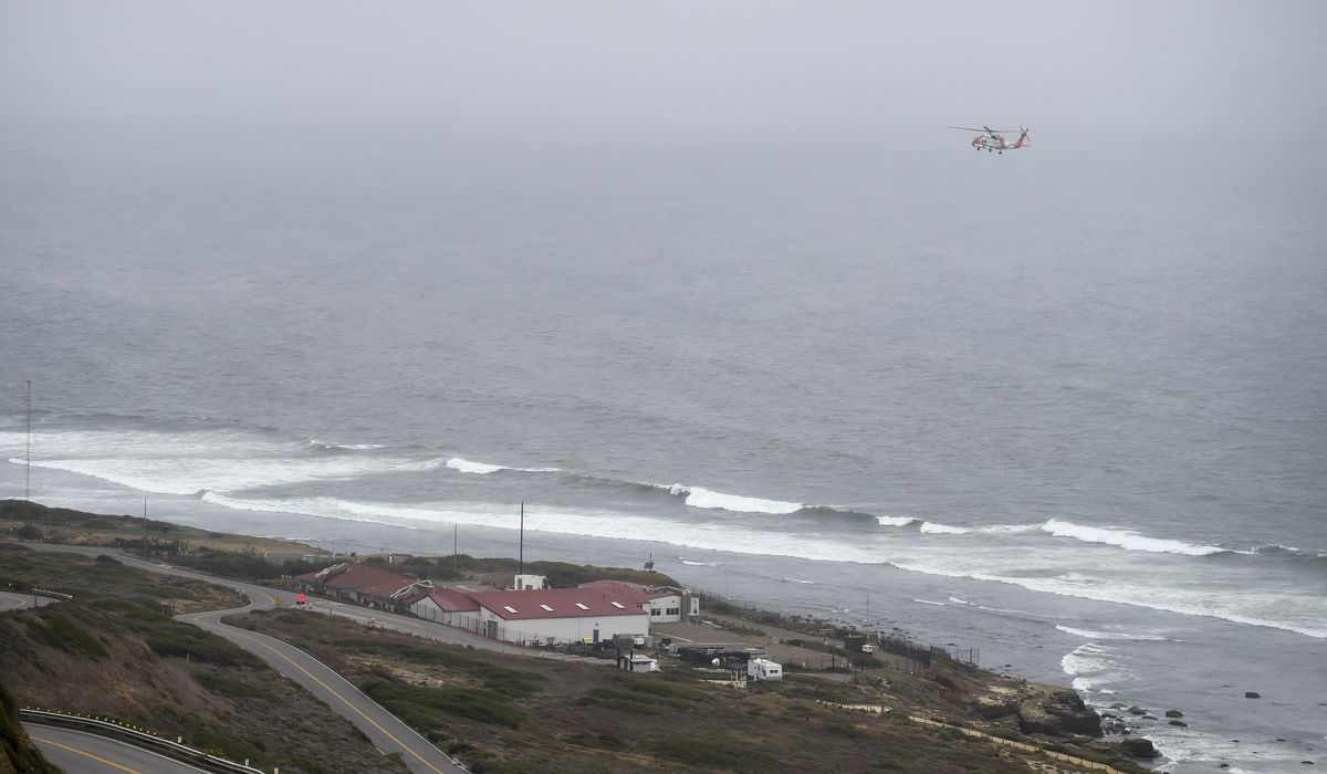 NextImg:3 killed, 4 injured and 9 missing after small boat capsizes off San Diego, Coast Guard says