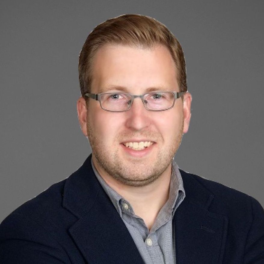 Aaron Hedlund.