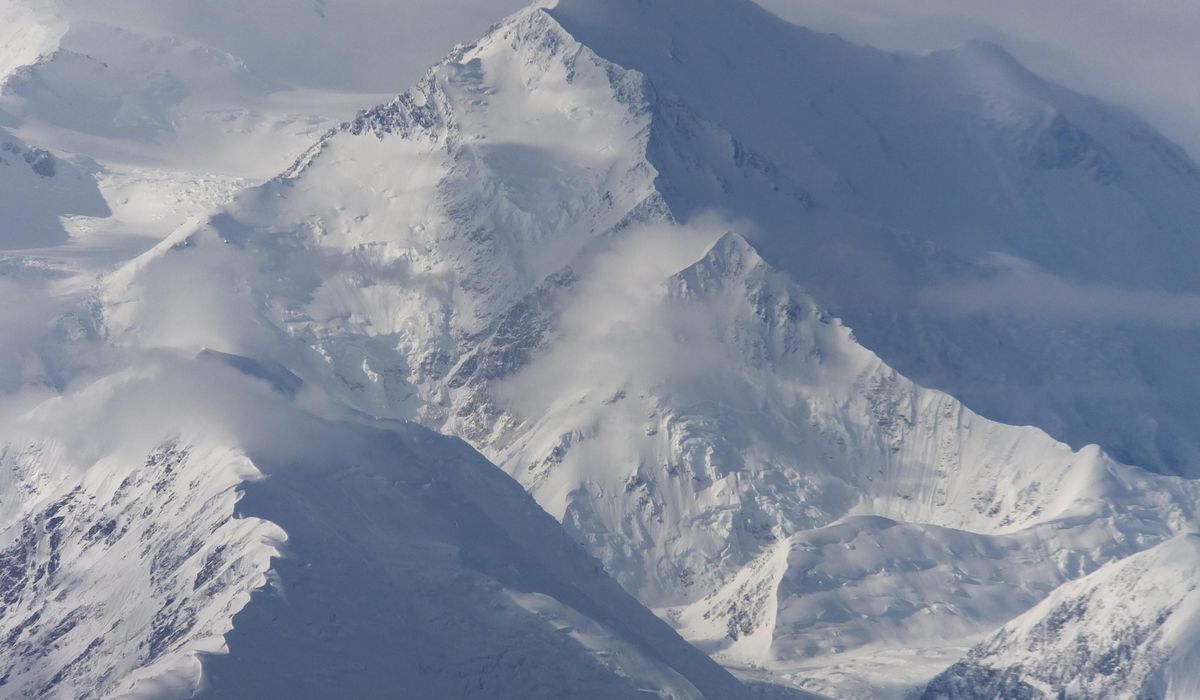 NextImg:Park rangers recover body of mountaineer who fell 3,000 feet from Mount McKinley