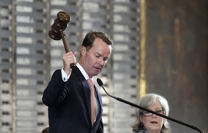 Texas Speaker of the House Dade Phelan, R-Beaumont, strikes his gavel as he opens the special session called by Gov. Greg Abbott, Thursday, July 8, 2021, in Austin, Texas. (AP Photo/Eric Gay) ** FILE **
