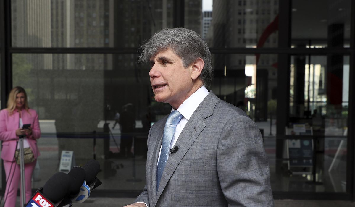 NextImg:Rod Blagojevich says Obama is playing the role of Chicago ward-boss