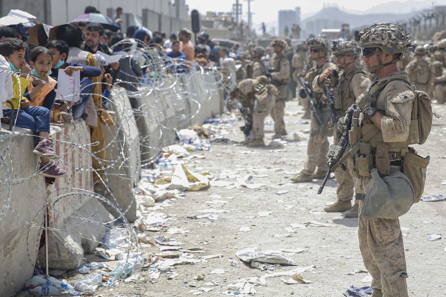 Federaller, Afgan müttefiklerinden kurtarılmaya ihtiyaç duyan binlerce e-postayı görmezden geldi