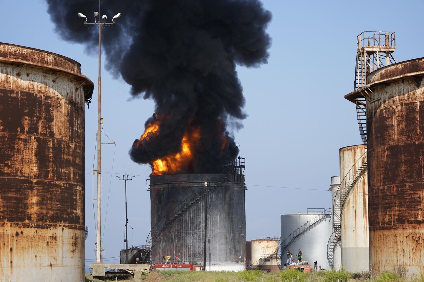 Huge fire extinguished at oil facility in southern Lebanon