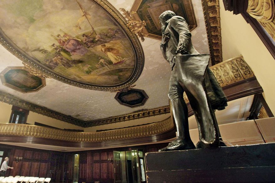 In this July 14, 2010, photo, a statue of Thomas Jefferson, right, stands in New York&#x27;s City Hall Council Chamber. (AP Photo/Richard Drew) ** FILE **