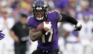 Baltimore Ravens running back Le&#39;Veon Bell (17) in action during the second half of an NFL football game against the Minnesota Vikings, Sunday, Nov. 7, 2021, in Baltimore. (AP Photo/Nick Wass)