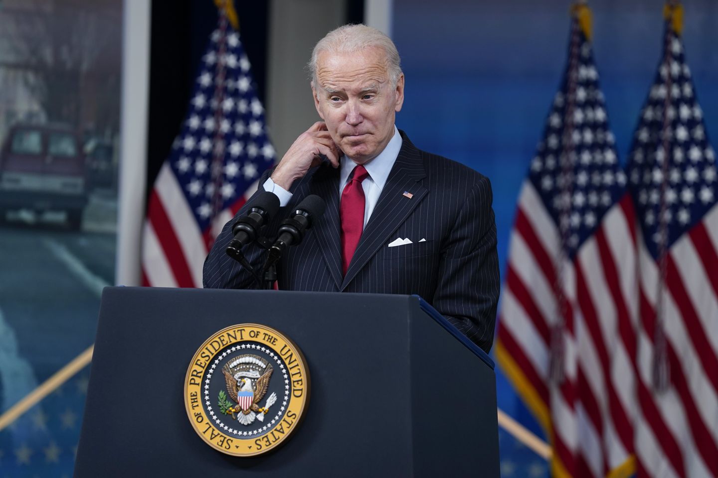 Biden orders release of strategic oil reserves, says high gas prices not caused by clean-energy push