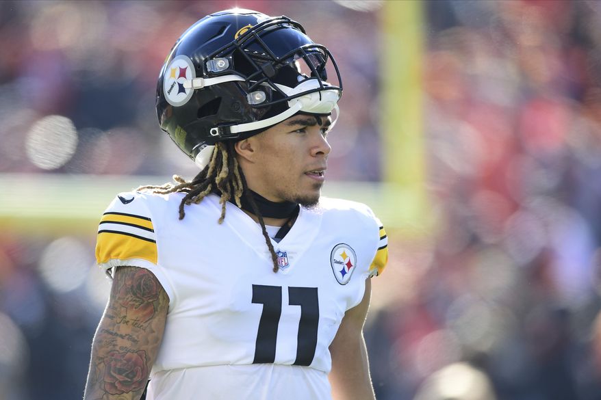 Pittsburgh Steelers wide receiver Chase Claypool (11) looks on before an NFL football game against the Cincinnati Bengals, Sunday, Nov. 28, 2021, in Cincinnati. (AP Photo/Emilee Chinn)