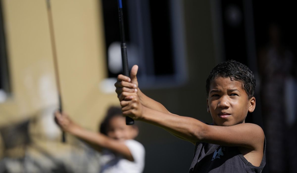 Golf takes Brazilian kids from mean streets to putting greens 3 correction brazil favela golf 36084 c0 250 3000