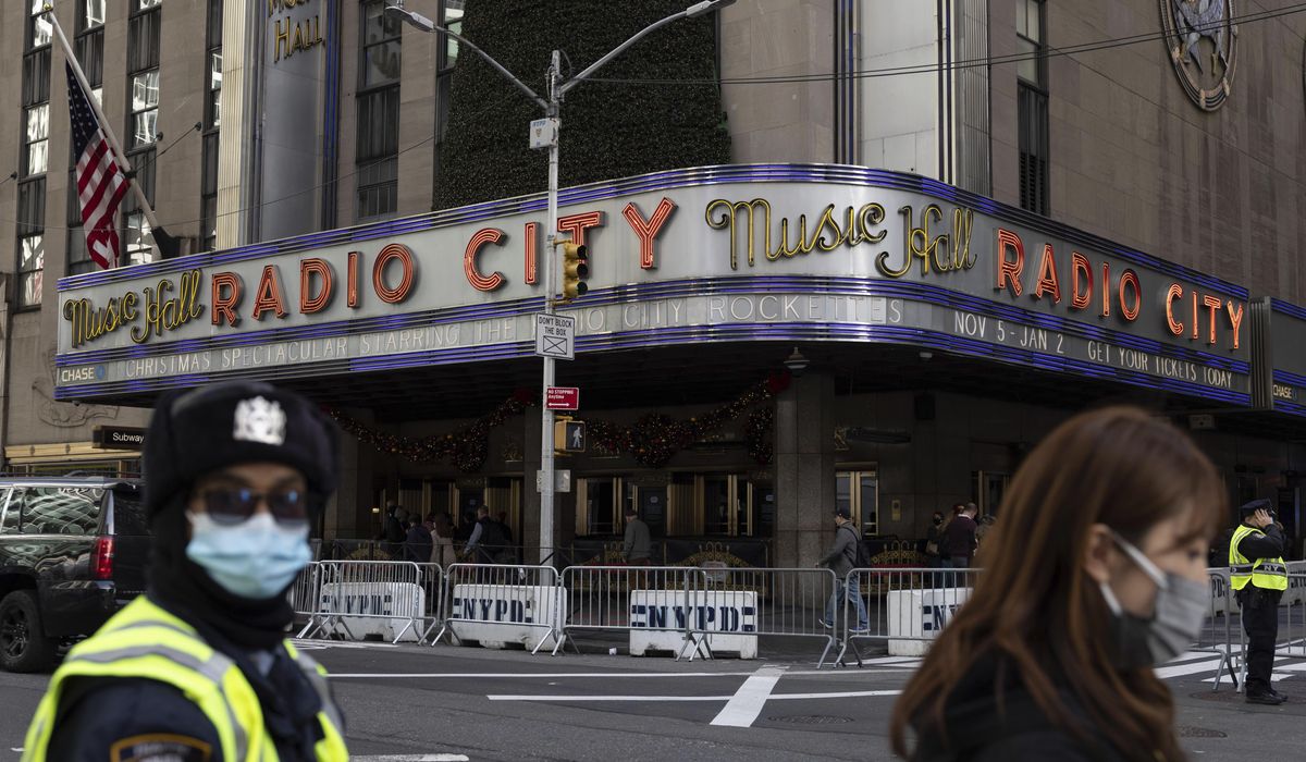 Kelly Conlon, Girl Scout mom, kicked out of Radio City Music Hall based on facial-recognition tech