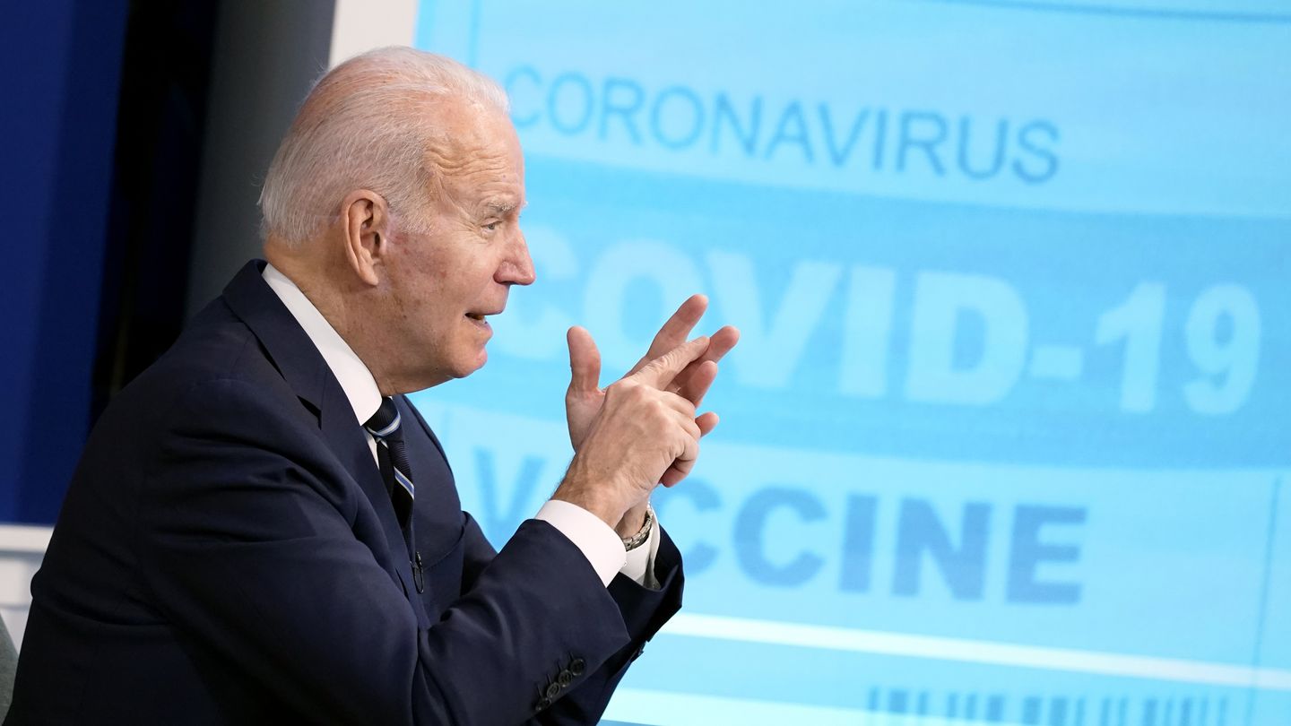 Biden se vuelve grande en COVID-19, promete mil millones de pruebas gratuitas, mascarillas gratuitas, militares en los hospitales
