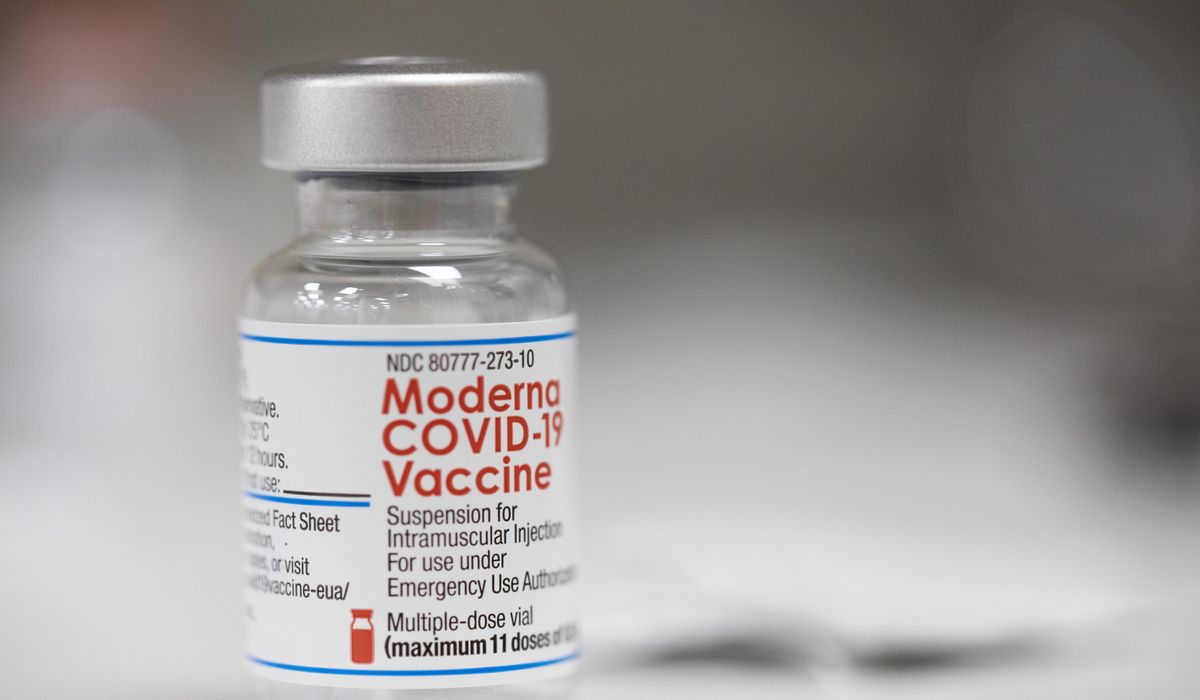 Moderna announces full U.S. approval for its COVID-19 vaccine 3 moderna vaccine 84170 c0 0 6720