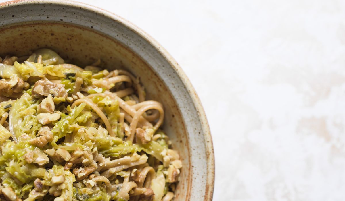 NextImg:Italian Alps inspire hearty whole-wheat fettuccine with leeks, cabbage and gruyere