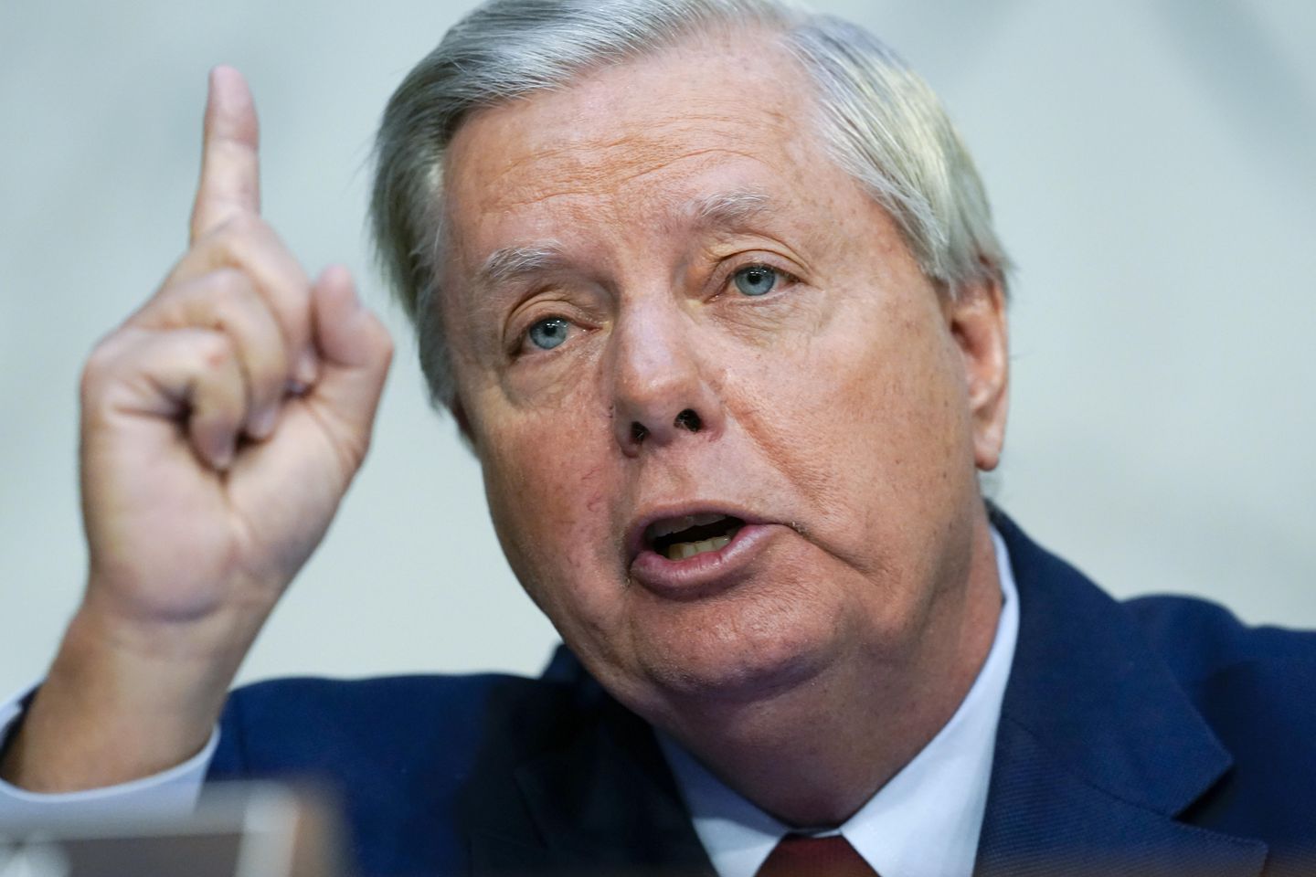 Ukrayna'da Ruslar 'kıçlarını onlara teslim ediyor': Senatör Lindsey Graham