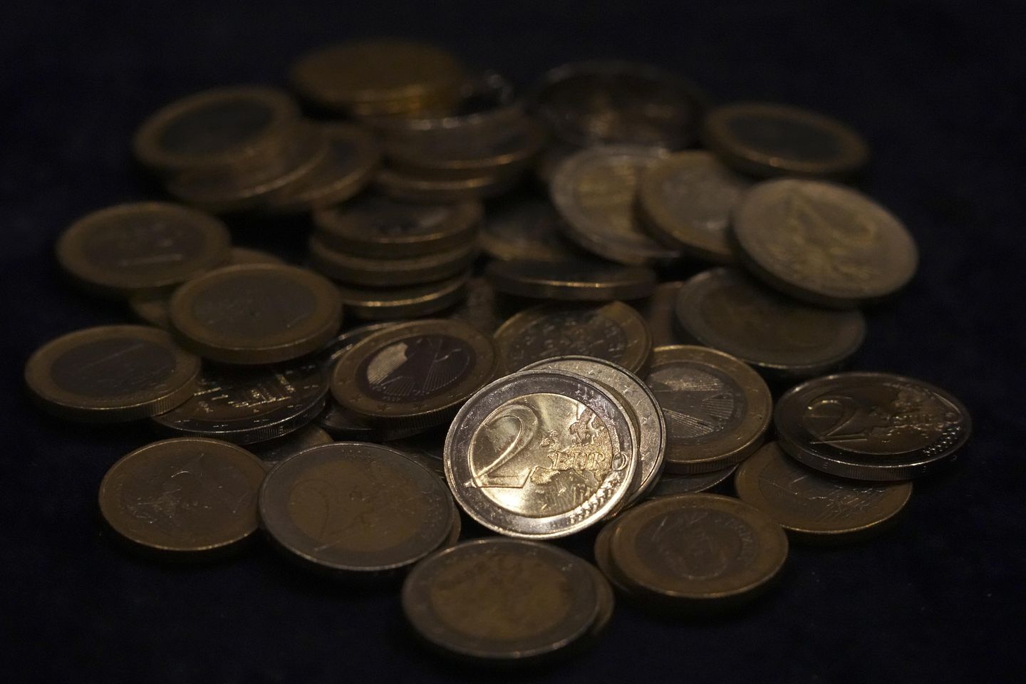 Euro kullanan 19 ülkede enflasyon artarak %7,5 rekorunu kırdı