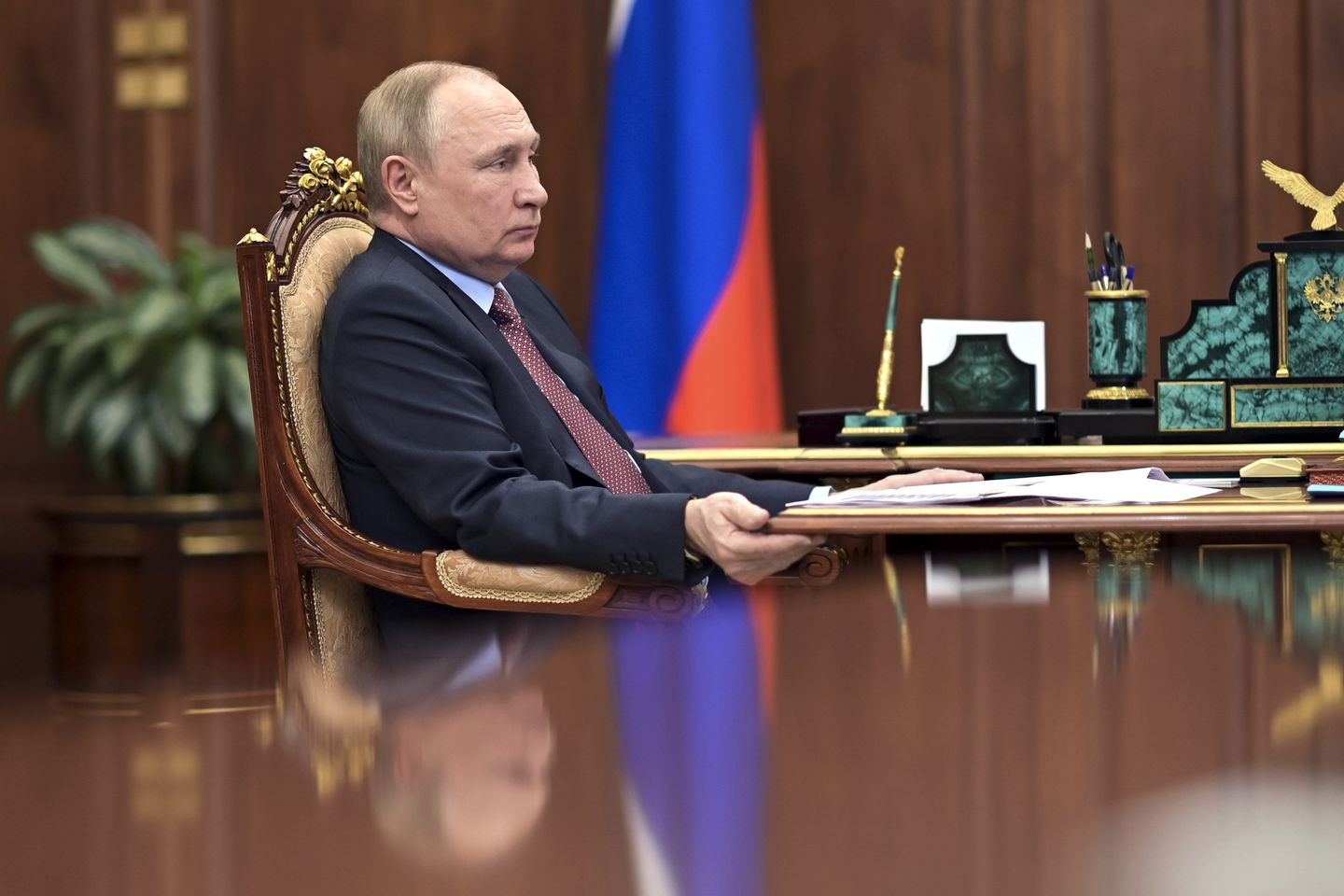Kiev'in başarısızlığı Putin'in sarsılmış rejimine yansıyor