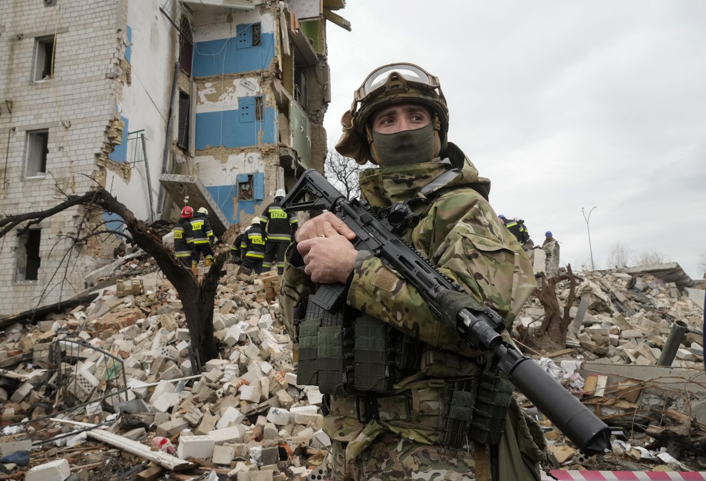 Putin, Kiev için savaşı kaybeder; Pentagon, Rus kuvvetlerinin Ukrayna'nın başkenti çevresinden çekildiğini söyledi
