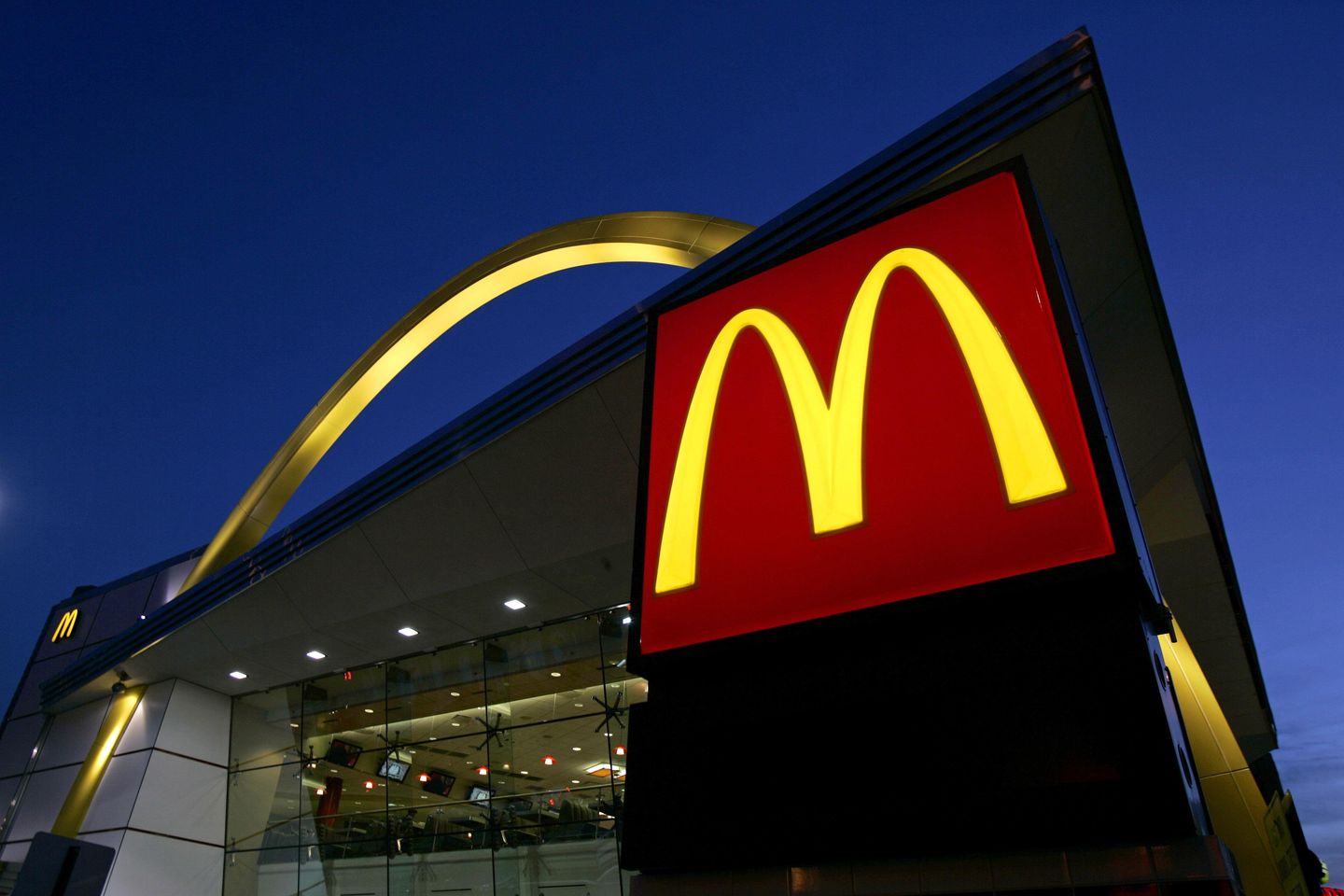 Californians eye reversing fast-food law