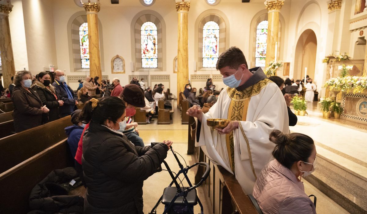 NextImg:Jews most favorably viewed religious group in U.S., Pew study says