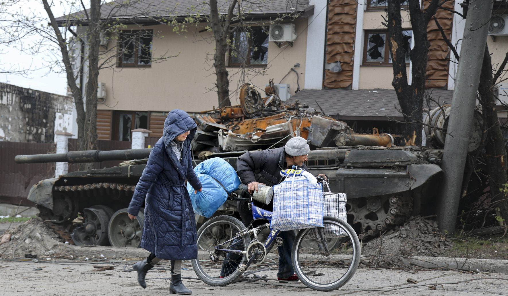 Прогнозы войны с украиной на сегодня последние. Убитое мирное население в Мариуполе.