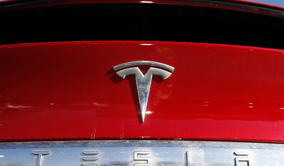 Self-driving Tesla causes pileup as questions about technology mount