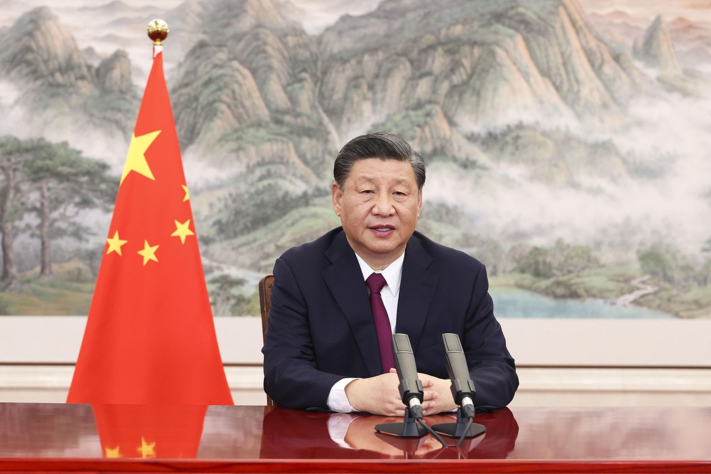 Çinli Xi, anlaşmazlıkları çözmek için müzakereleri teşvik ediyor, yaptırımlara karşı çıkıyor