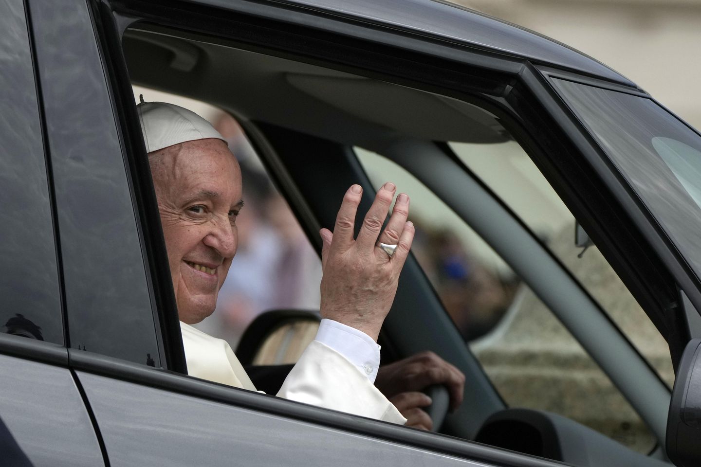 Papa Francis, BM'nin Ukrayna'daki Ortodoks Paskalya ateşkesi çağrısına katıldı
