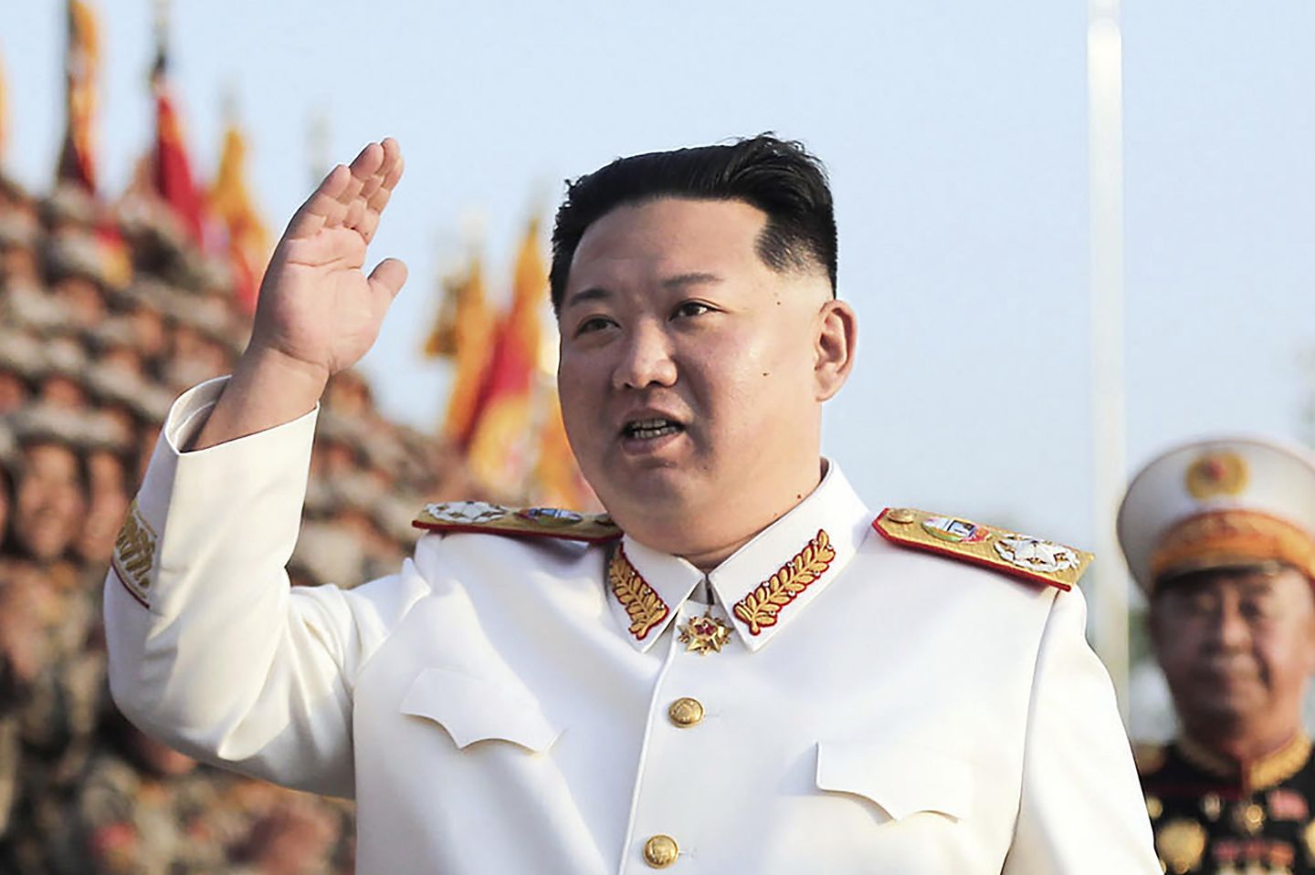 Kim, Kuzey Kore'nin nükleer silahları 'önleyici olarak' kullanabileceği konusunda uyardı
