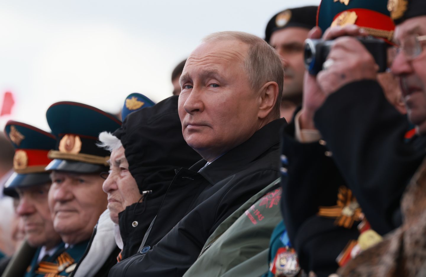 Rusya insan gücü sıkıntısı ve küresel öfkeyle karşı karşıya kalırken Putin Ukrayna savaşını savunuyor