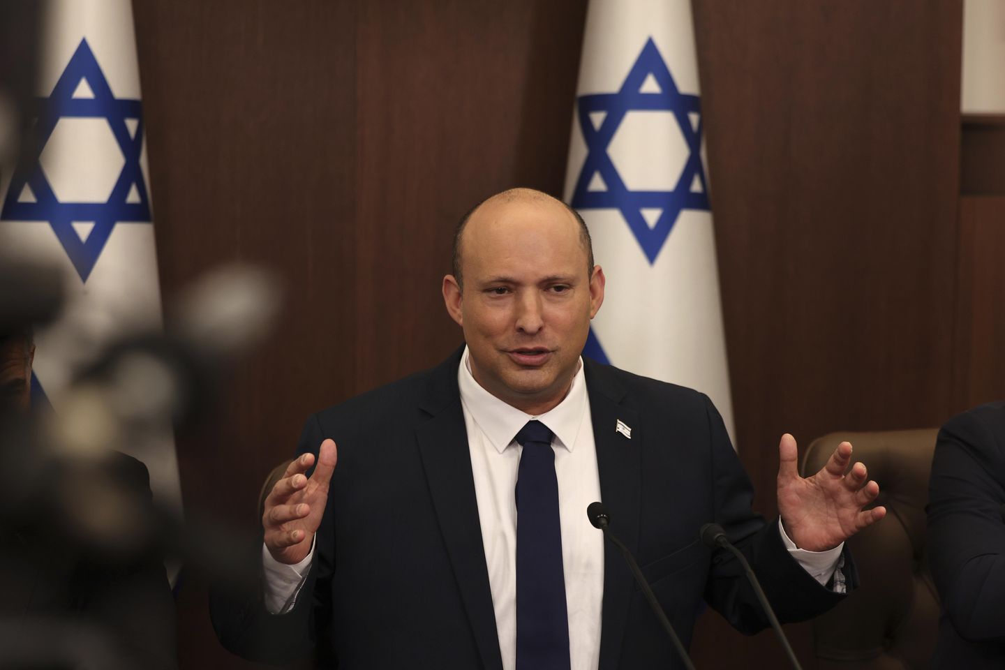 İsrail Başbakanı'nın hükümeti yeni parlamento oturumuna topallıyor