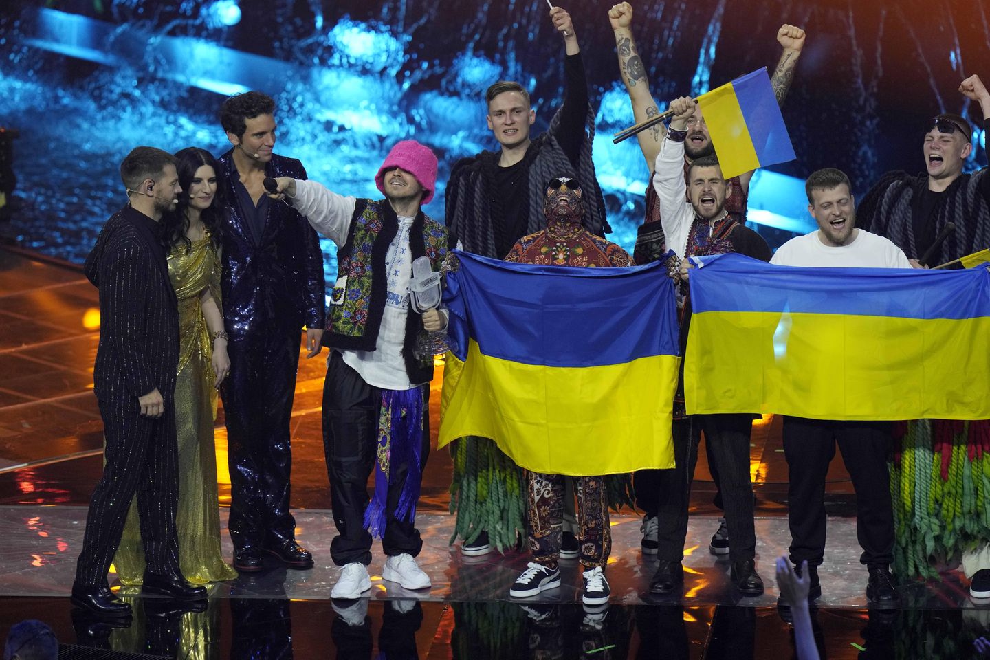 Ukrayna Eurovision şarkı yarışmasına katılıyor