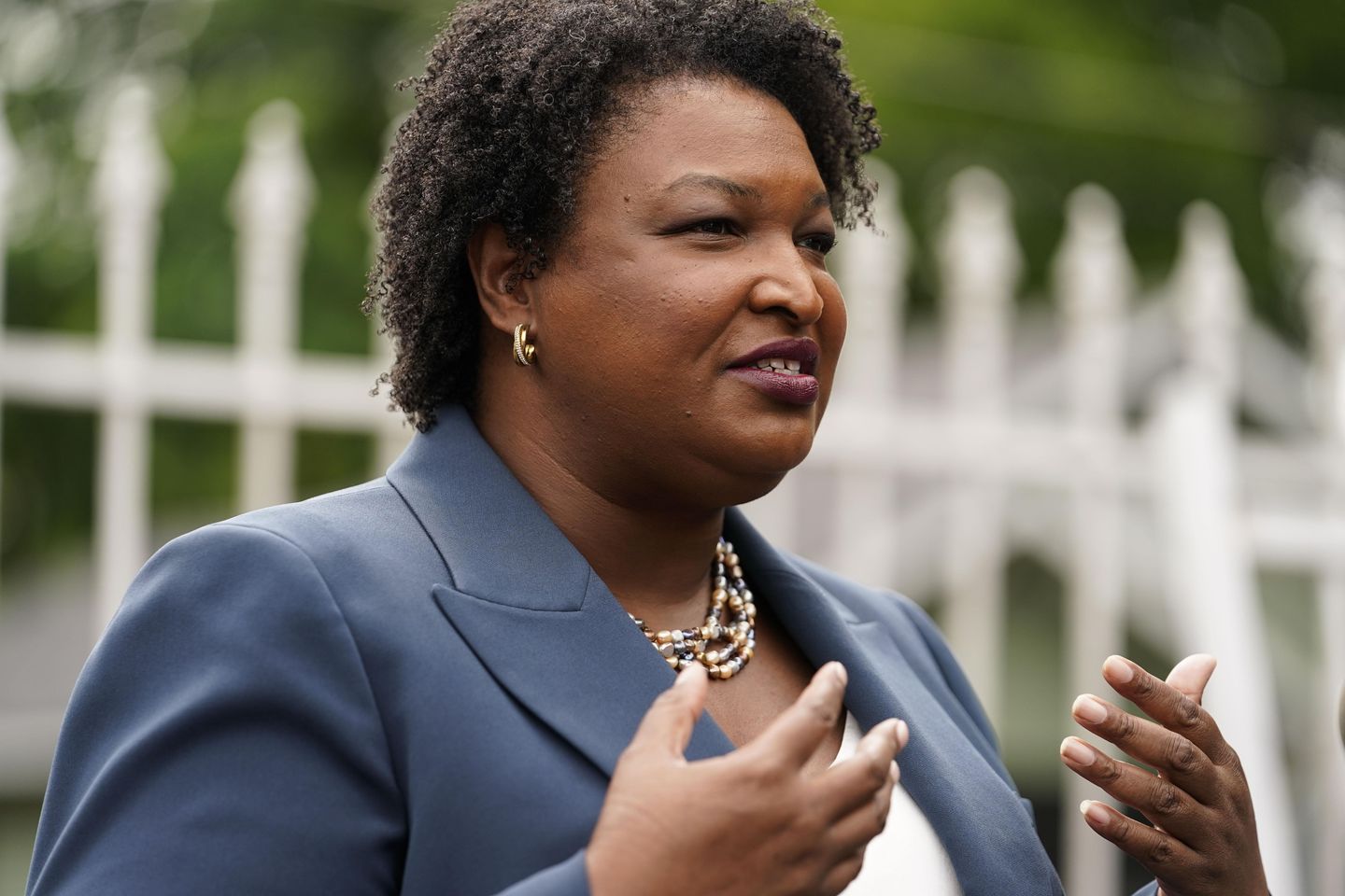 Stacey Abrams gana nominación demócrata a gobernadora de Georgia