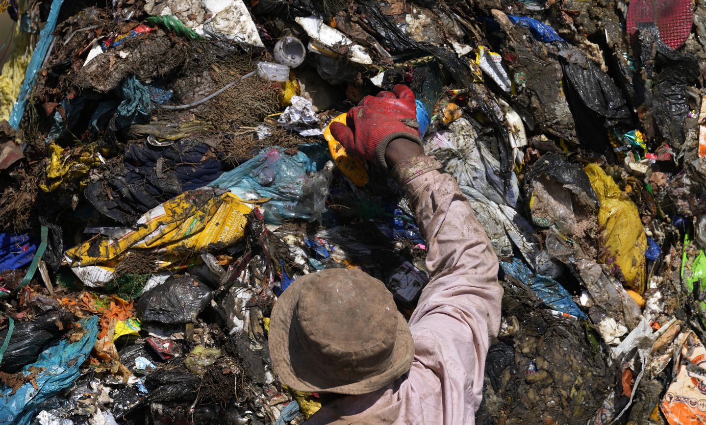 Çevreciler plastik atıkları durdurmak için Güney Afrika'da buluşuyor