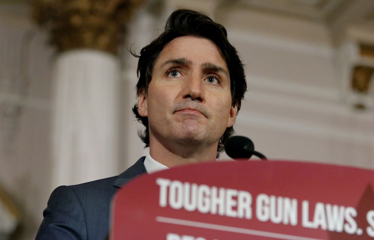 Pembekuan pistol Kanada yang diusulkan memicu pembelian hiruk-pikuk