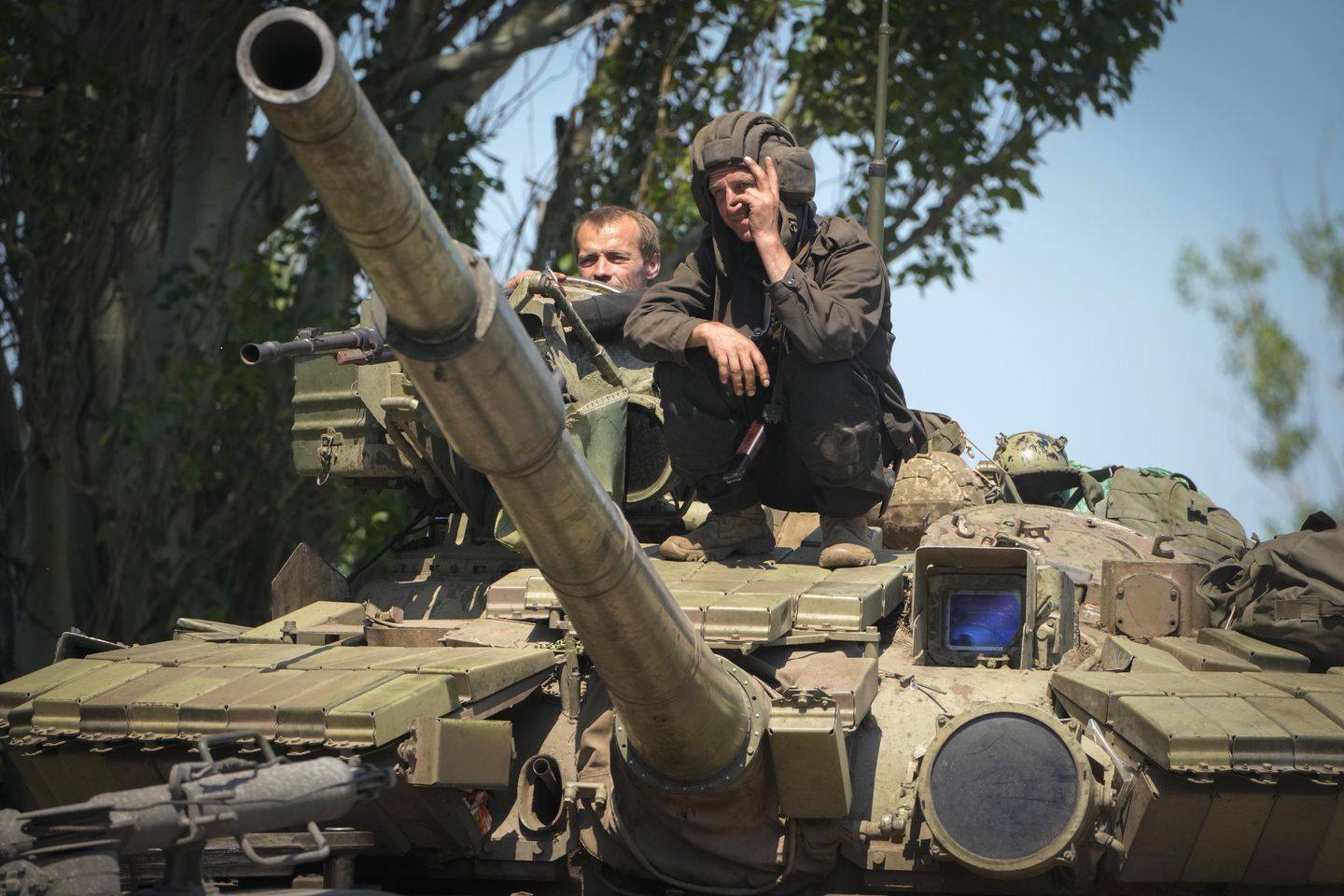 ABD ve Hollanda, Ukrayna'ya yenilenmiş Sovyet dönemi tanklarını verecek